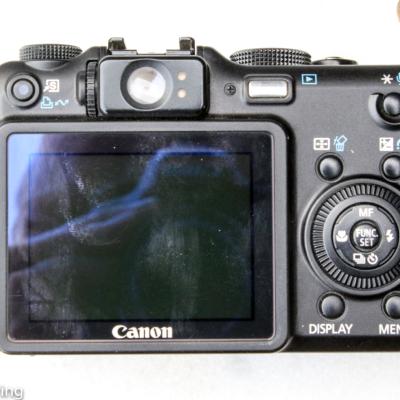 Canon G7 Von Hinten Mit Dem Grossdimensionierten Display