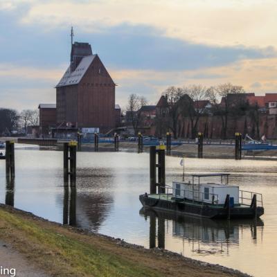 Tangermuende Abend Am Hafen